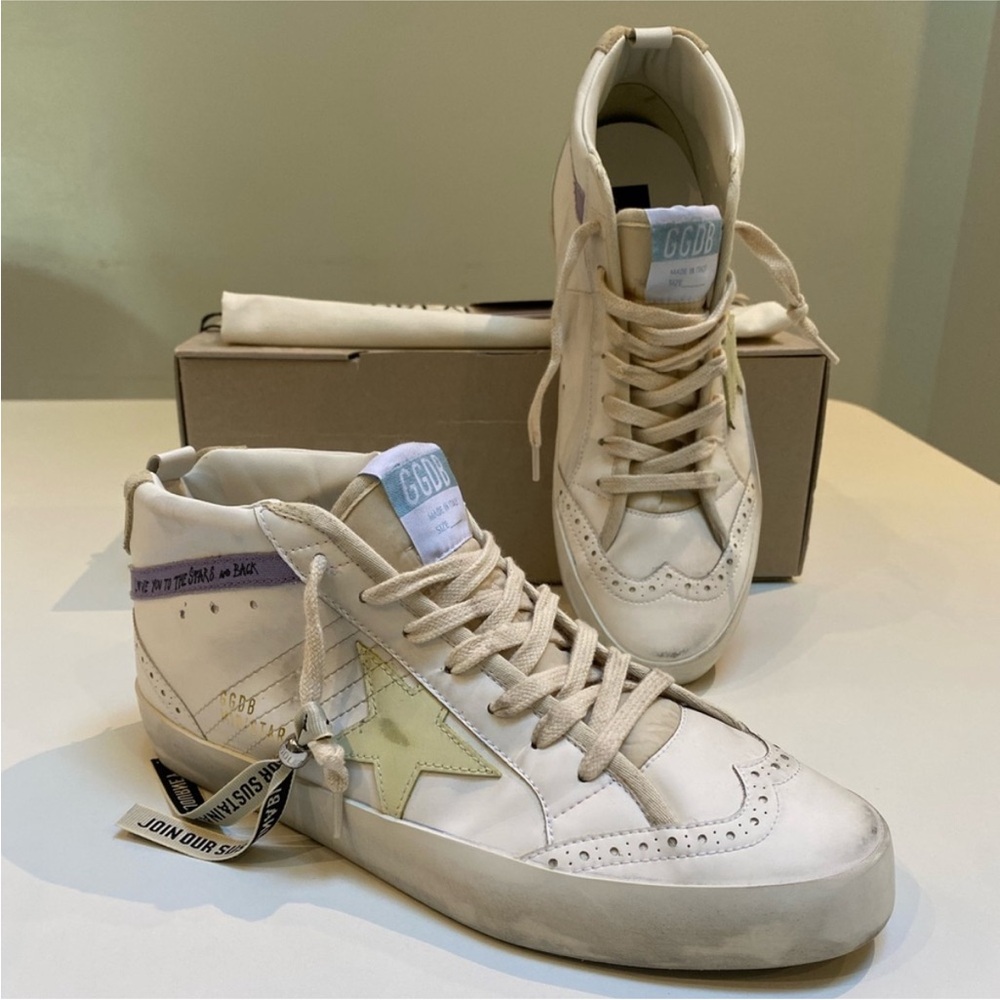 Golden Goose Mid Star sneaker NWT authentic in box - Picture 2 of 16